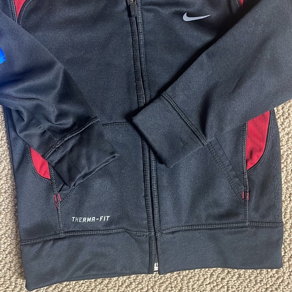Nike jackets (bundle of 2). Size 4. Great condition! - Picture 7 of 10